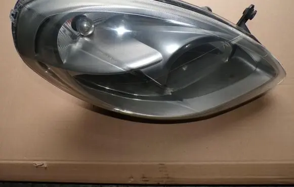 Lancia Musa Headlight/headlamp