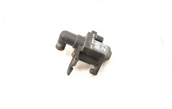BMW Z3 E36 Coolant heater control valve 8375443