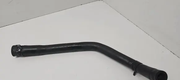 KIA Sorento Engine coolant pipe/hose