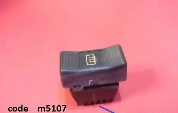 Renault 19 Windscreen/window heater switch M5107