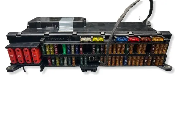 BMW X5 E53 Fuse module 8380407 8378107