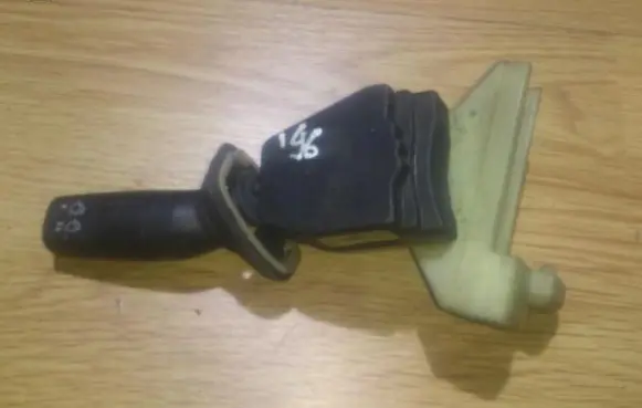 Ford Mondeo MK II Wiper control stalk 97bg17k478ab