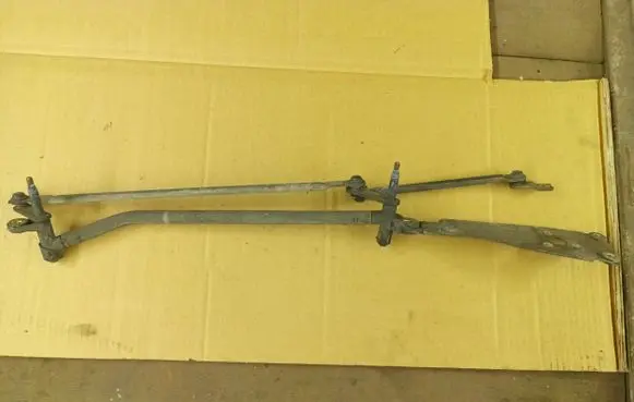 Citroen Xsara Front wiper linkage 