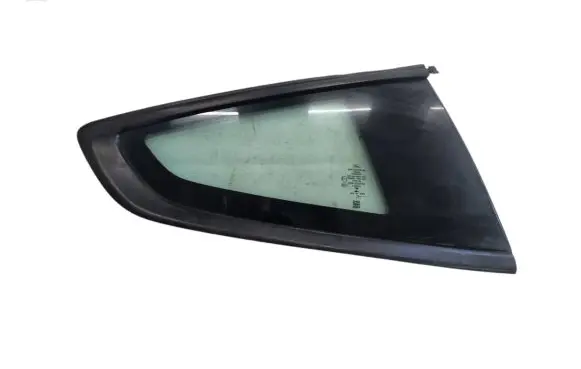 Ford Mustang VI Rear side window JR3B6329700AB