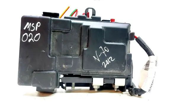 Volvo V70 Fuse module 31337182