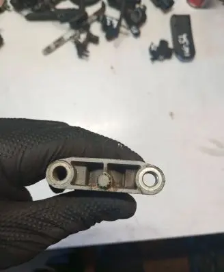 Volvo V60 Other engine bay part 31303094