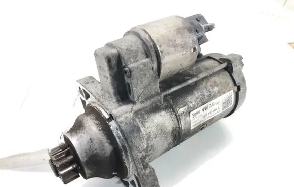 Volkswagen Golf VII Starter motor 02Z911024L