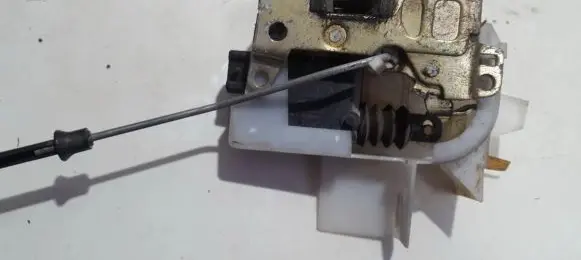 Renault Espace III Front door lock