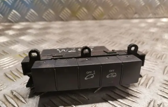 Mercedes-Benz B W245 A set of switches 1698208410