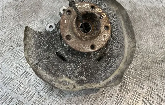 BMW 5 F10 F11 Rear wheel hub