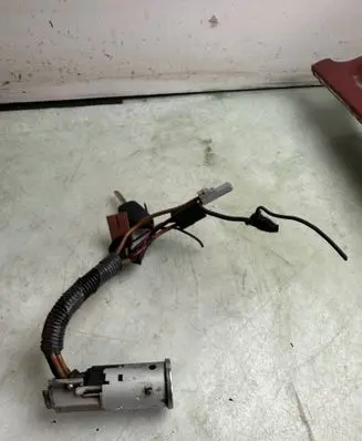 Citroen Berlingo Ignition lock 6789