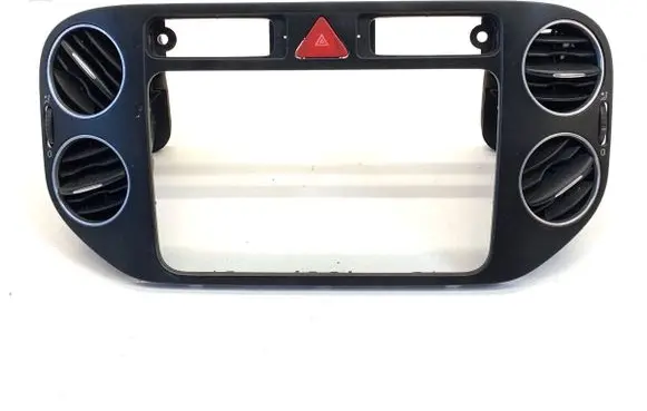 Volkswagen Golf Plus Dashboard side air vent grill/cover trim 