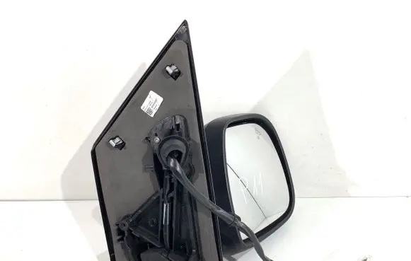 Front door electric wing mirror