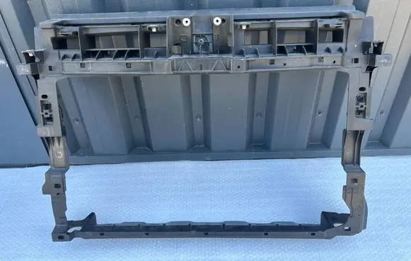 Seat Tarraco Radiator support slam panel 5FJ805588S