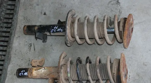 Volvo S60 Front shock absorber with coil spring 163KM