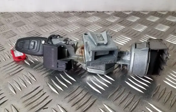 Ford Focus Ignition lock 3M513F880AE