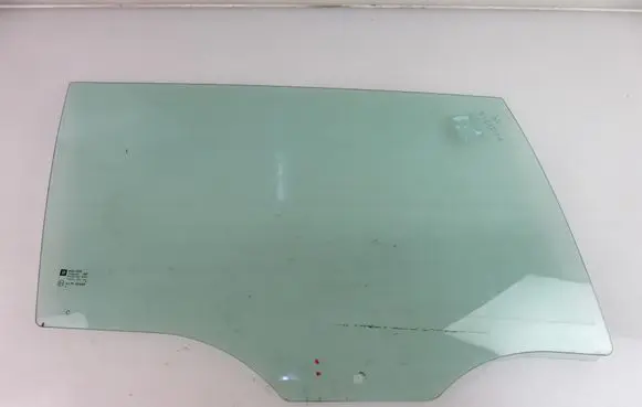 Volkswagen Bora Rear door window glass 43R00082
