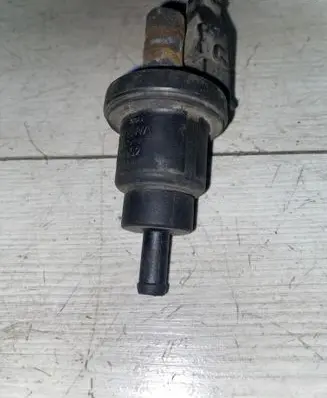 Hyundai Getz Valve vacuum Pcv002