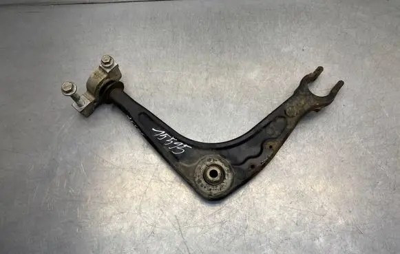 Peugeot 407 Front lower control arm/wishbone 0538398
