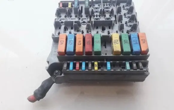 Fiat 500L Fuse box set 51905216D 26.09.13