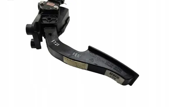 Hyundai ix20 Accelerator throttle pedal 35190-4A501