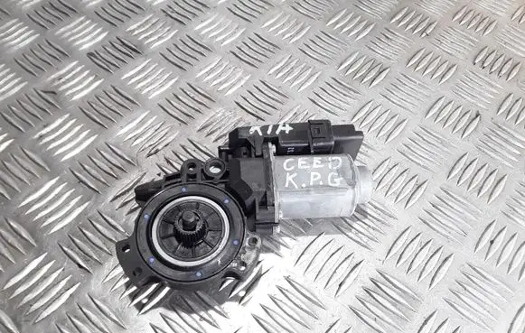 KIA Ceed Rear door window regulator motor 402059D