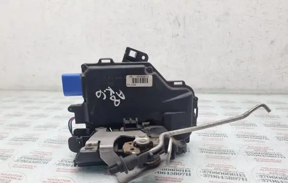 Audi A8 S8 D3 4E Rear door lock 4E0839015