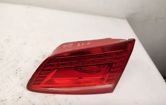 Volkswagen PASSAT B7 Tailgate rear/tail lights 3AF945308E