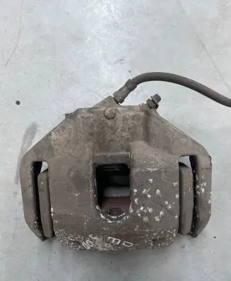 BMW 5 E60 E61 Front brake caliper 60180