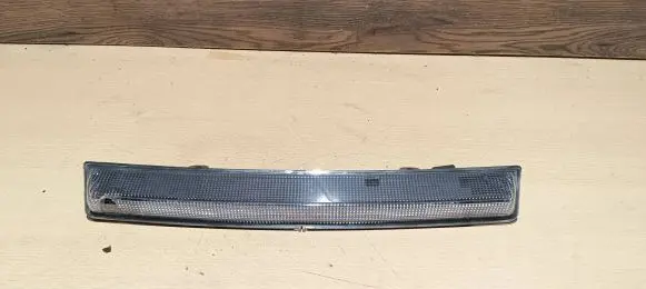 Peugeot 208 Third/center stoplight 90032118 9689043280 9830216280