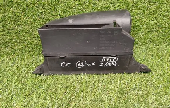 Volkswagen PASSAT CC Air intake duct part 1K0805962E 1K0805962