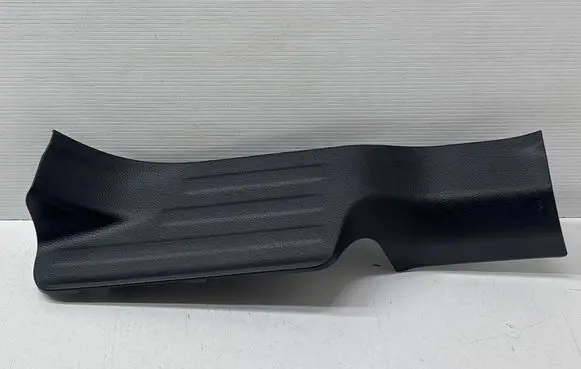 Nissan X-Trail T32 Rear sill trim cover 769544CE0A