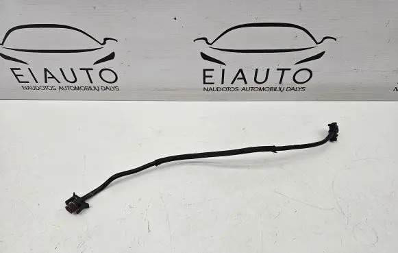 Volvo V70 Engine coolant pipe/hose