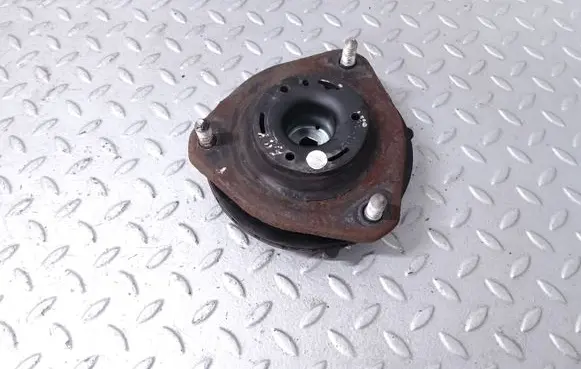Toyota RAV 4 (XA40) Front upper strut mount 4815742040