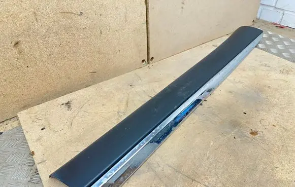 Lexus RX 450H Front door trim (molding) 7507248030 10911640L0