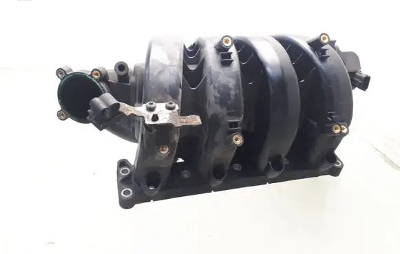 Opel Zafira B Intake manifold 55353314