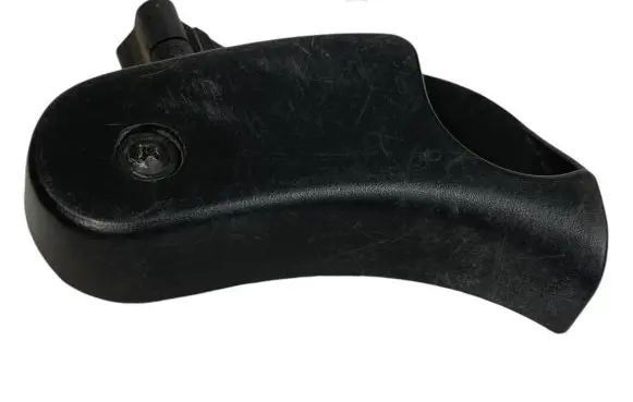 BMW 3 E46 Engine bonnet (hood) release handle 8223163