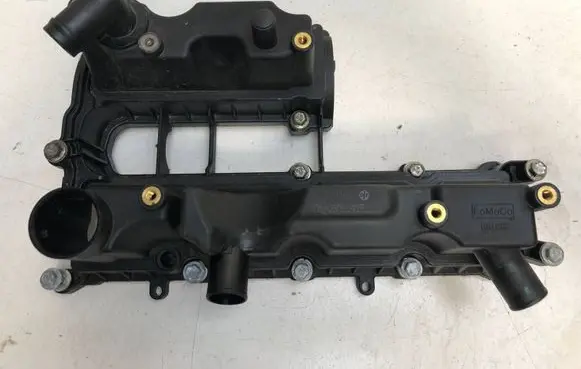 Ford Focus Rocker cam cover BM5G6M293 201405051419