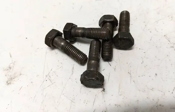 Opel Corsa D Nuts/bolts 