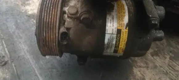 Renault Scenic II - Grand scenic II Air conditioning (A/C) compressor (pump) 8200309193 01140018