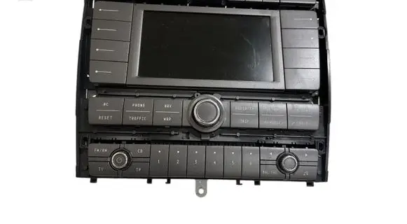 Radio/CD/DVD/GPS head unit