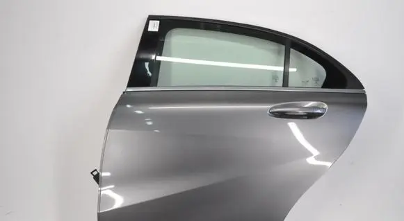 Mercedes-Benz A W176 Rear door 