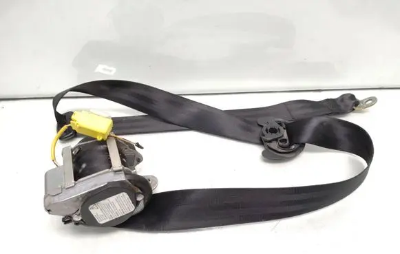 Volkswagen Golf V Front seatbelt 1K4857706 602213300 6009173
