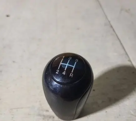 Mazda 2 Gear lever shifter trim leather/knob 