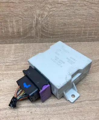 Toyota Auris 150 Window wiper relay 859400504Q 603026 WITHPLUG