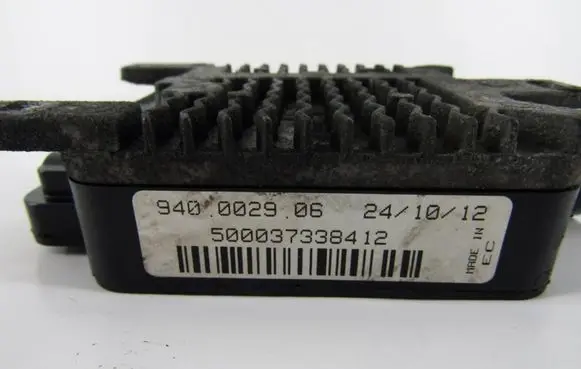 Ford Focus Fan control module 940002906
