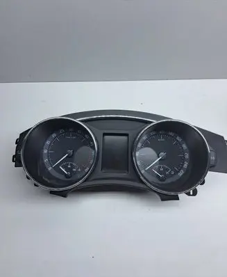 Skoda Superb B6 (3T) Speedometer (instrument cluster) 3T1920841K VD104826 1252508592