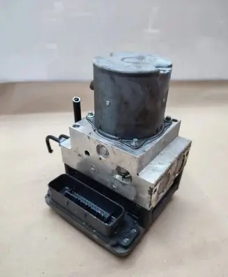 BMW X6 E71 ABS Pump 6798284