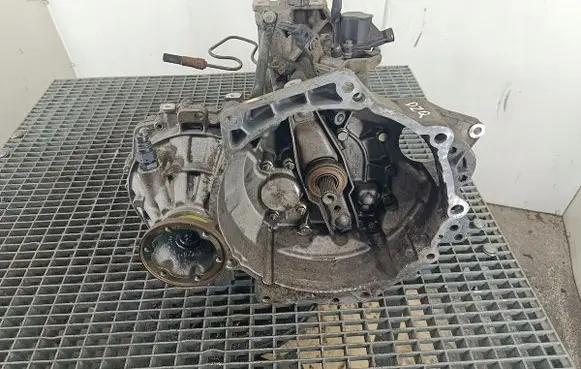 Volkswagen New Beetle Manual 5 speed gearbox DZQ