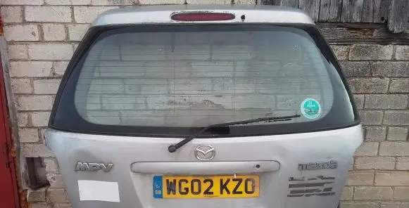 Mazda MPV II LW Tailgate/trunk/boot lid